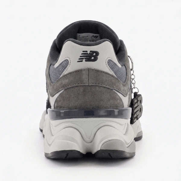 Tenis New Balance 9060